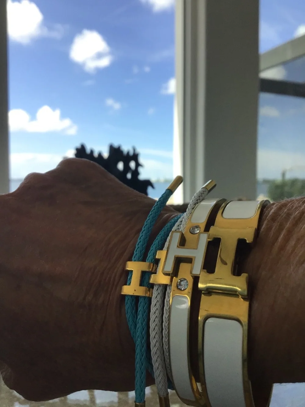 Fashion bracelet set of 4